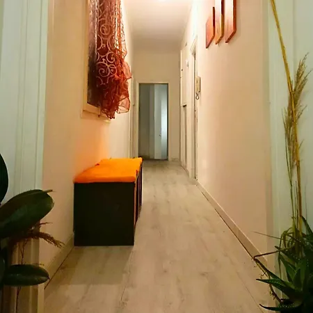 Castle&dome Lejlighed