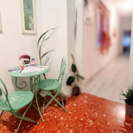 Castle&dome Lejlighed